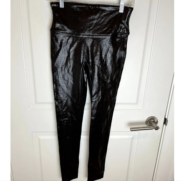 Spanx Brown Faux Leather Croc Shine Leggings Size Medium - Picture 7 of 13